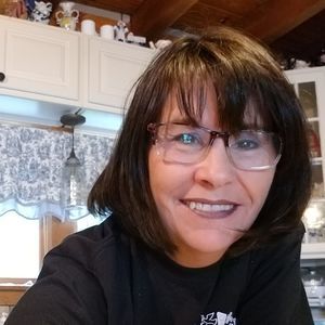 Meet your Posher, Deborah